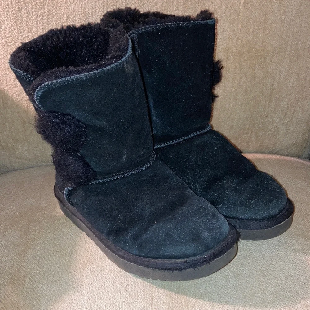 DREAM PAIRS Suede Shorty-PomPom Winter Lined Ankle Boots Little Girl Size 1